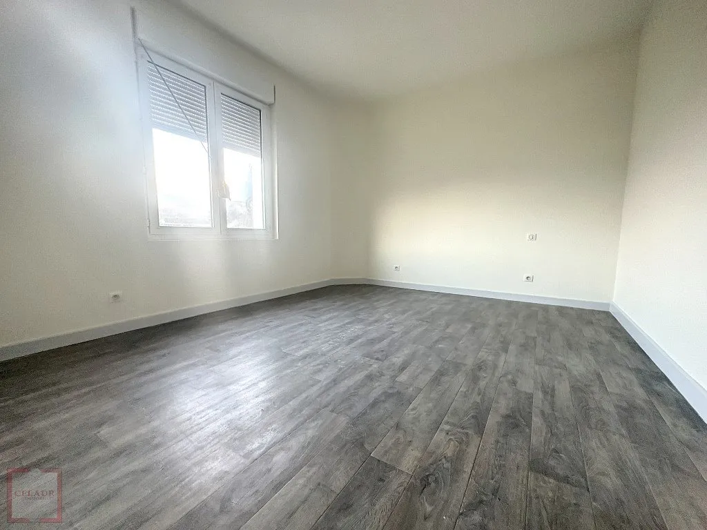 APPARTEMENT T4 AVEC GARAGE