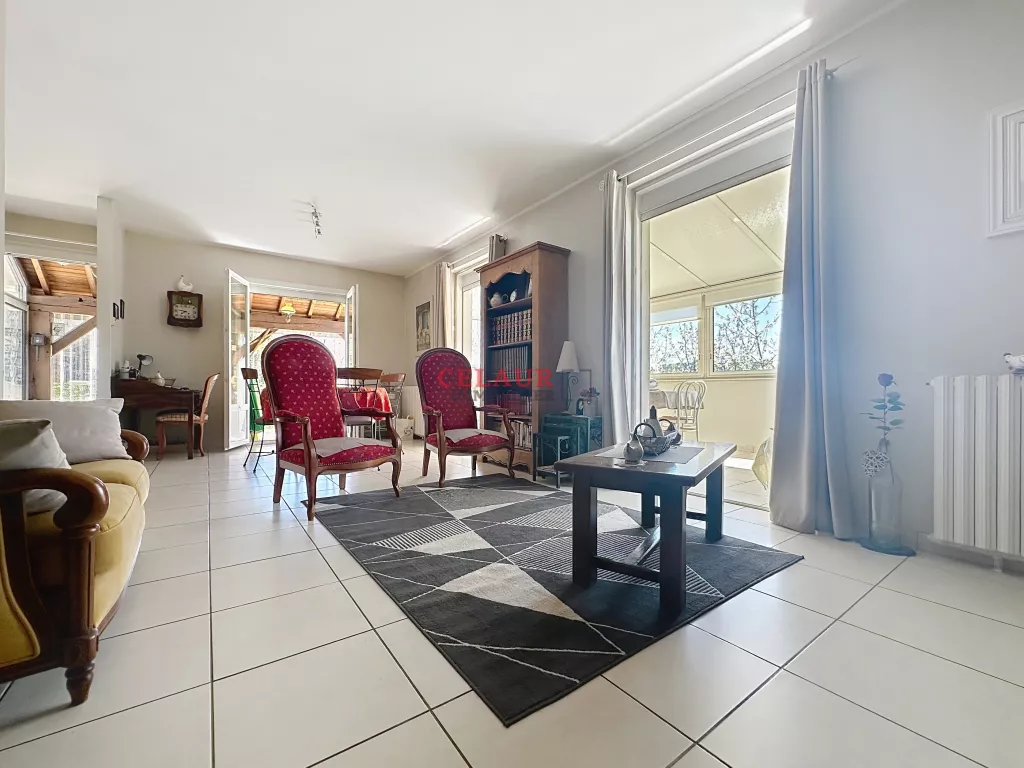 MAISON CLÉ EN MAIN DANS UNE IMPASSE