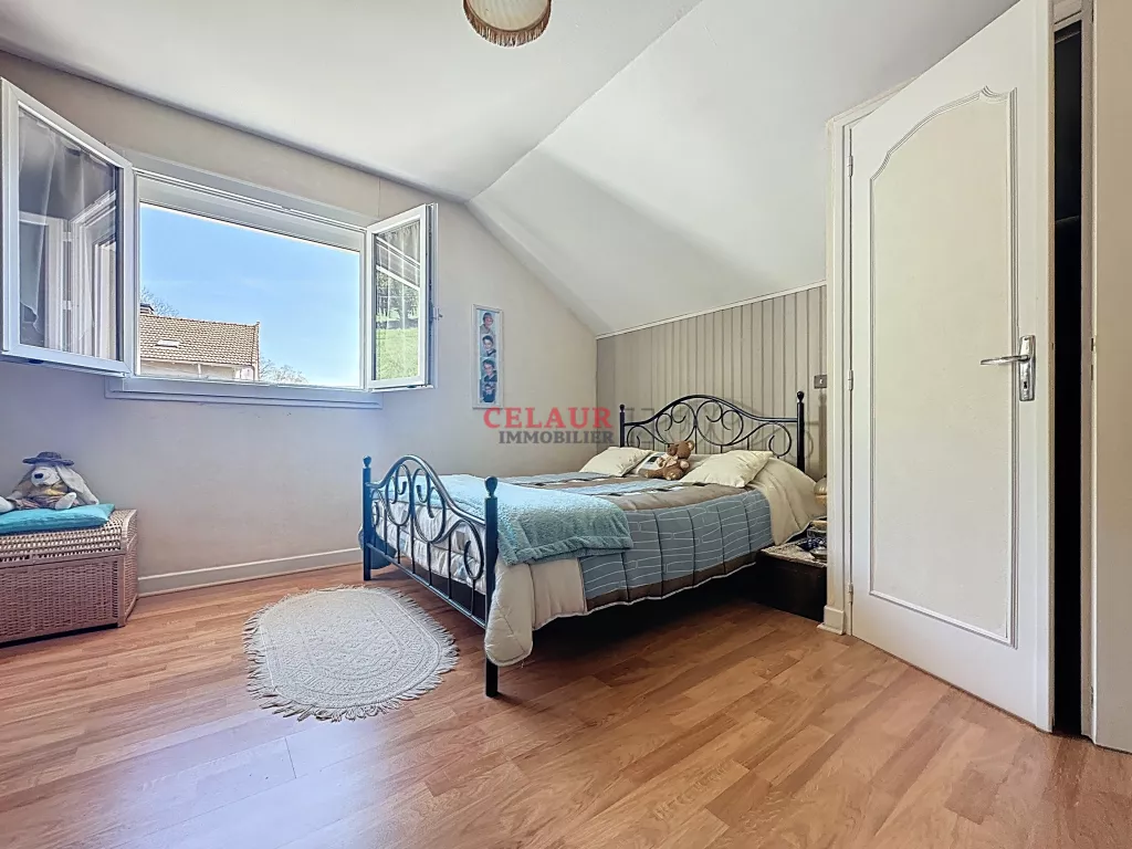 MAISON CLÉ EN MAIN DANS UNE IMPASSE