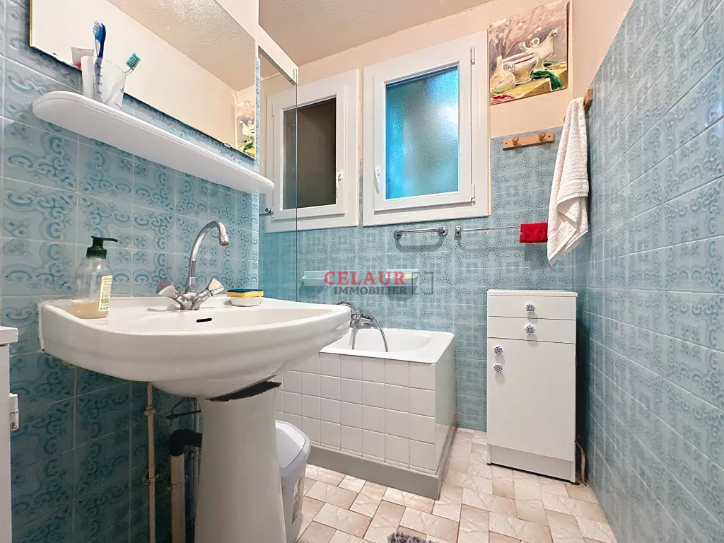 CHARMANTE MAISON AVEC VUE