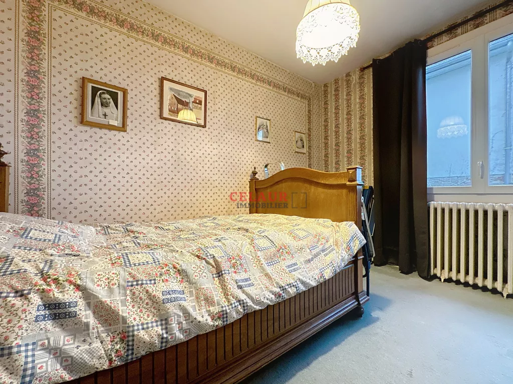 CHARMANTE MAISON AVEC VUE