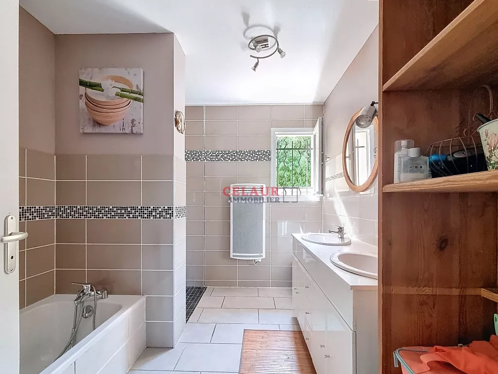 MAISON DE PLAIN-PIED