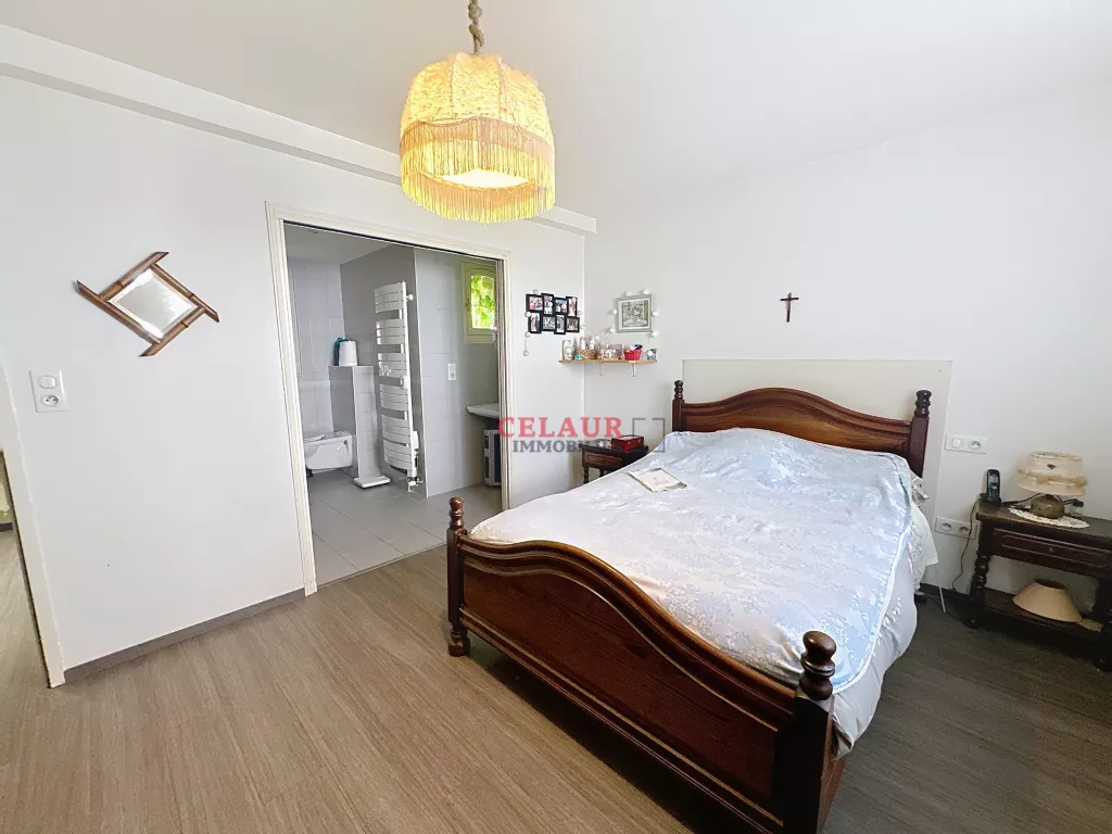 MAISON FAMILIALE AVEC JARDIN ARBORÉ À CLERGOUX