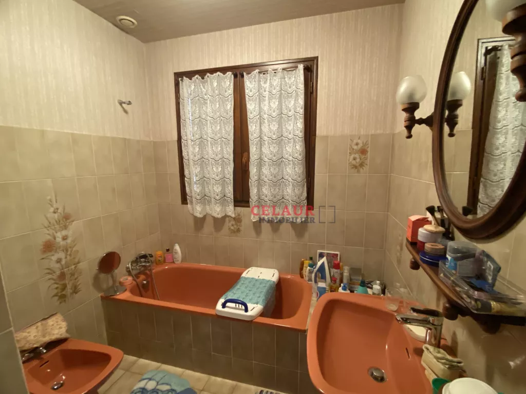 MAISON DE PLAIN-PIED AVEC JARDIN SANS VIS-A-VIS