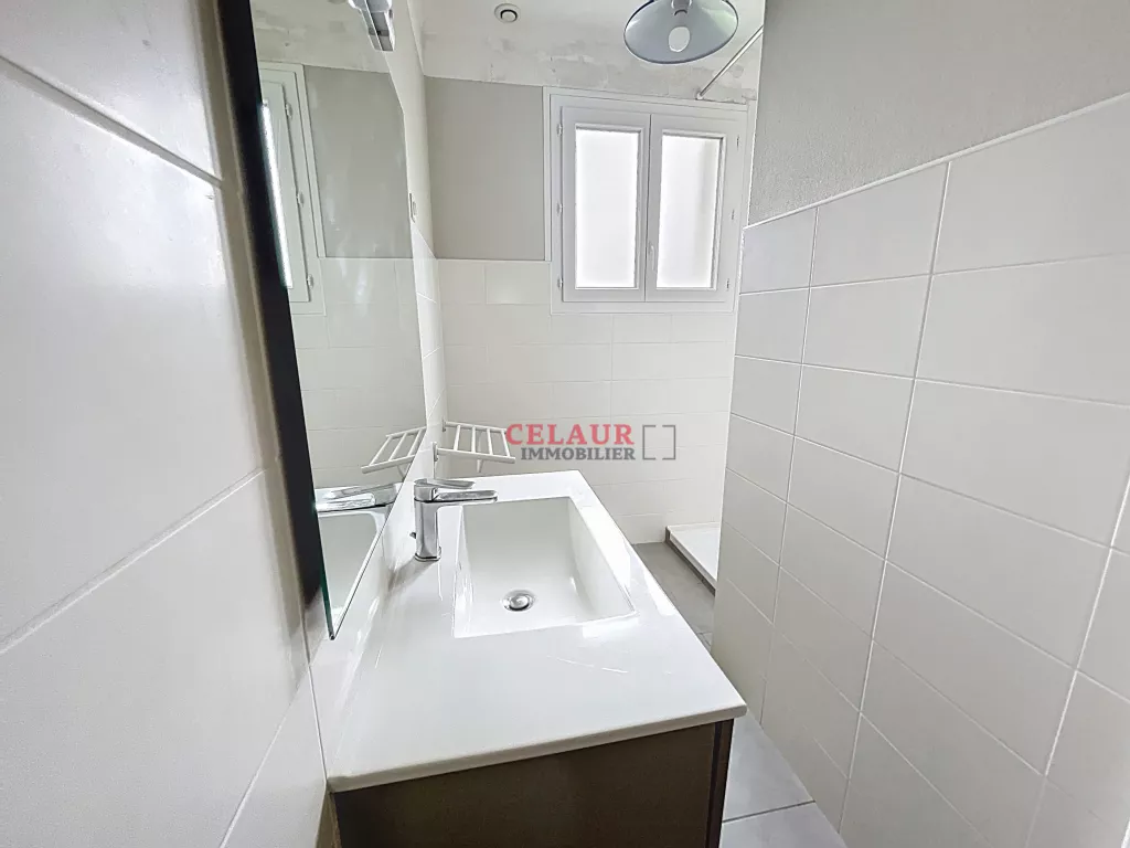 MAISON FAMILIALE 160 M² AVEC TERRAIN ET VUE DÉGAGÉE