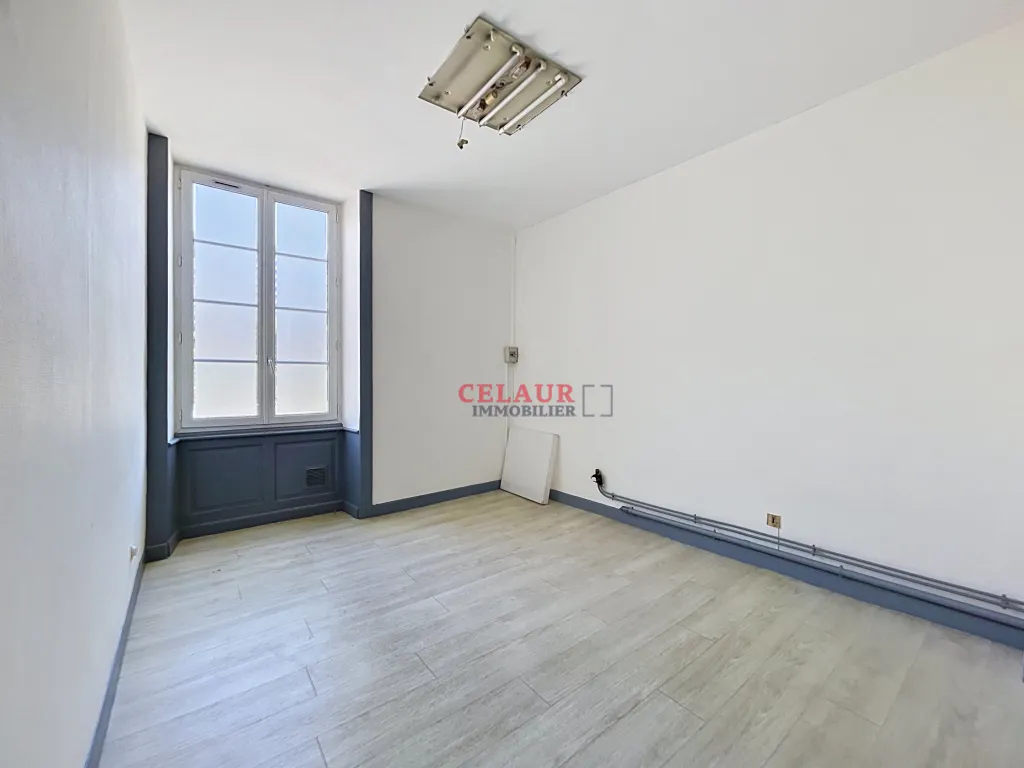 BEL APPARTEMENT RUE JEAN JAURES