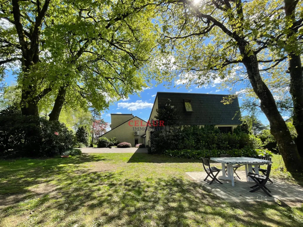 PROPRI&Eacute;T&Eacute; AVEC PARC DE 4000m2