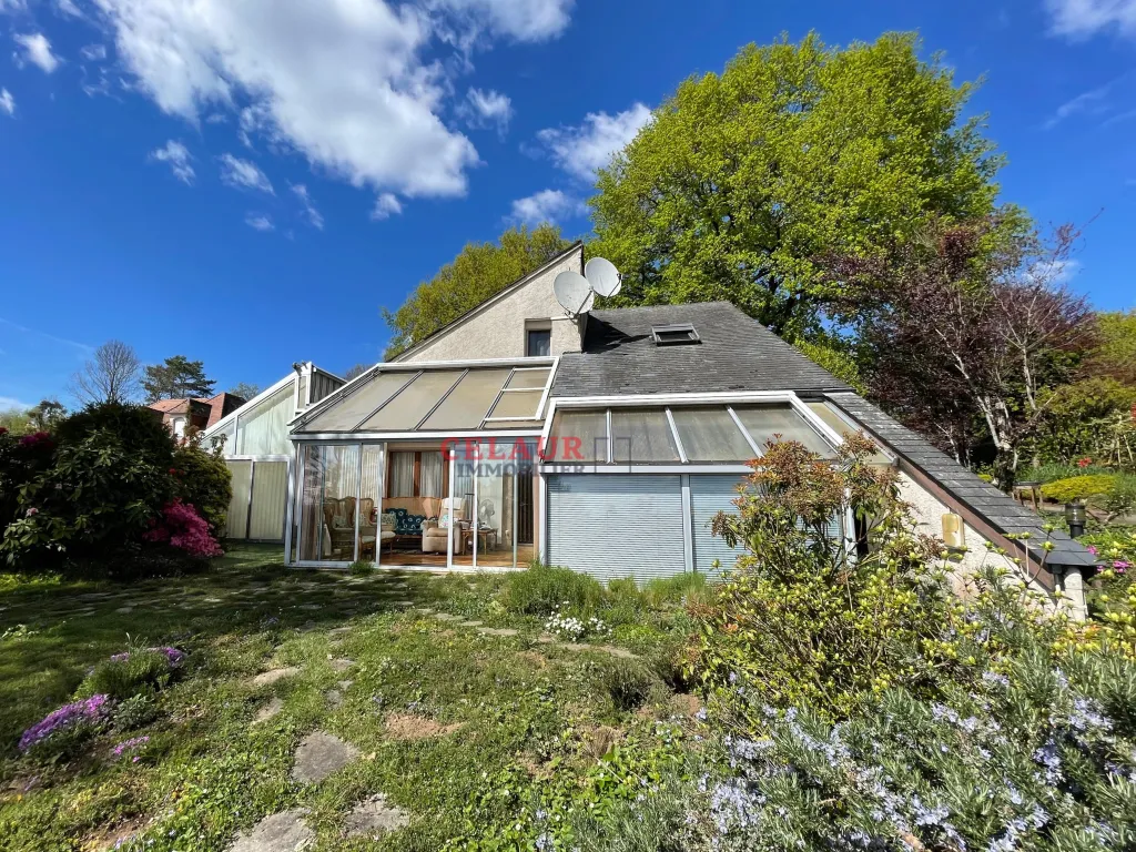 PROPRI&Eacute;T&Eacute; AVEC PARC DE 4000m2
