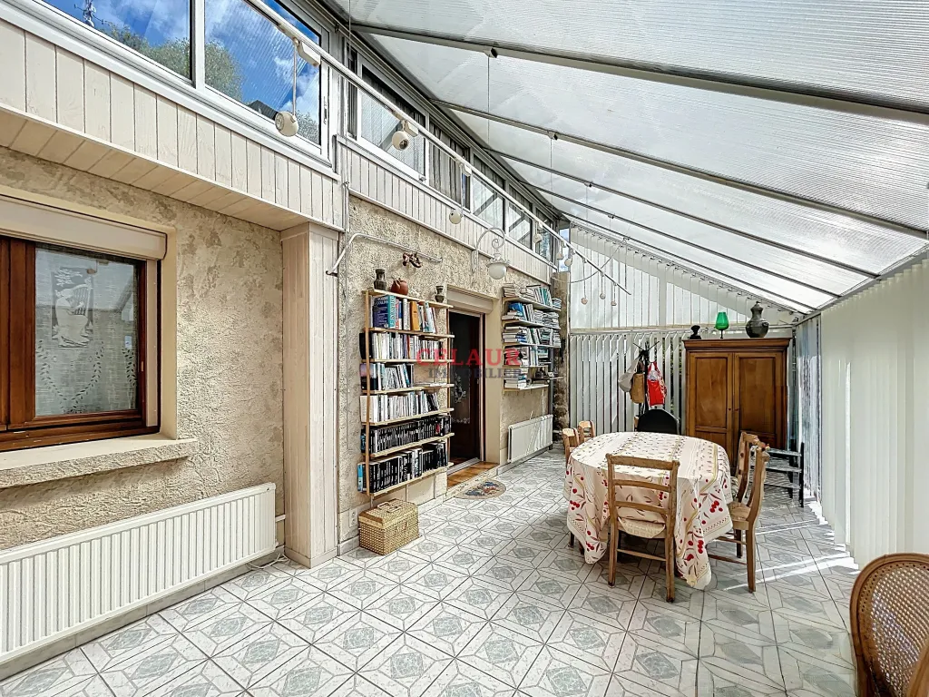 PROPRI&Eacute;T&Eacute; AVEC PARC DE 4000m2