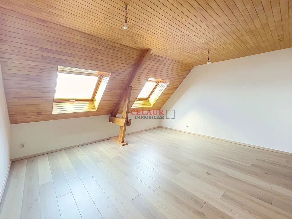 MAISON FAMILIALE AVEC VUE D&Eacute;GAG&Eacute;E