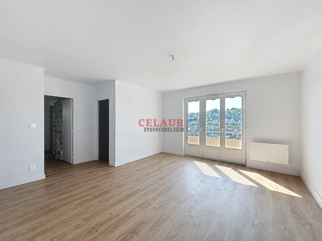 T3 BIS AVEC BALCON ET GARAGE  - QUARTIER LYCEE