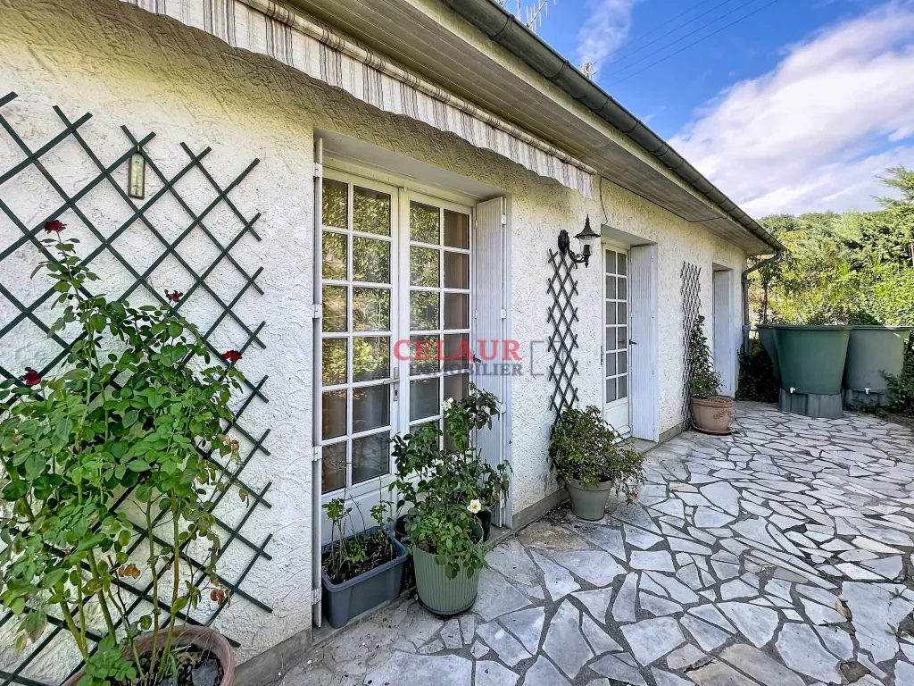 MAISON FAMILIALE DE 140 M&sup2;