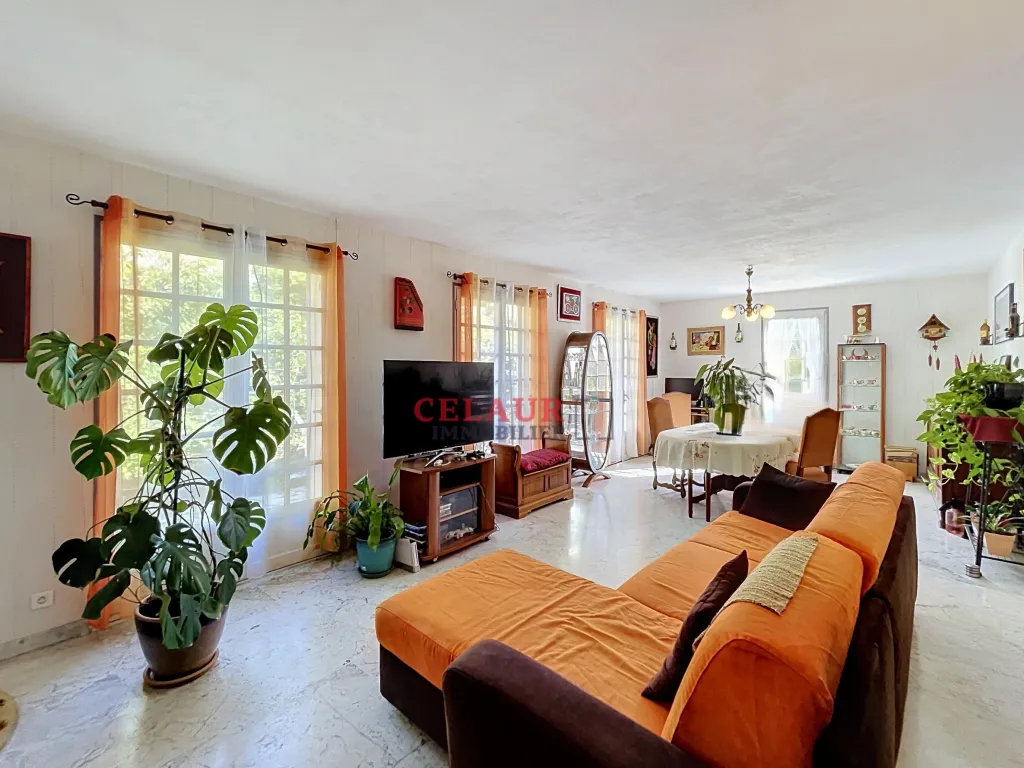MAISON FAMILIALE DE 140 M&sup2;