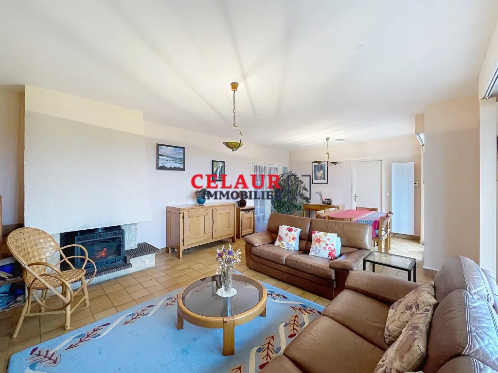 MAISON FAMILIALE AVEC VUE D&Eacute;GAG&Eacute;E